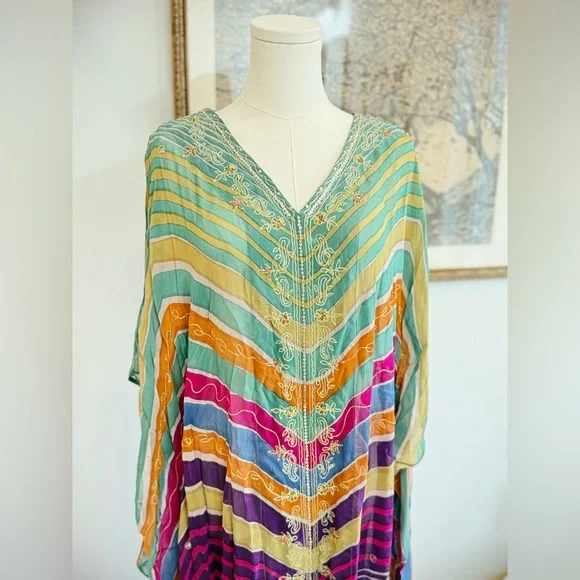 ✨ DAISY JONES KAFTAN ASO Riley keough in Daisy Jones and the Six - Picture 8 of 8